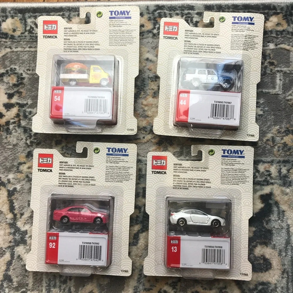 Bundle Rare Tomy Tomica(new) - Picture 2 of 6